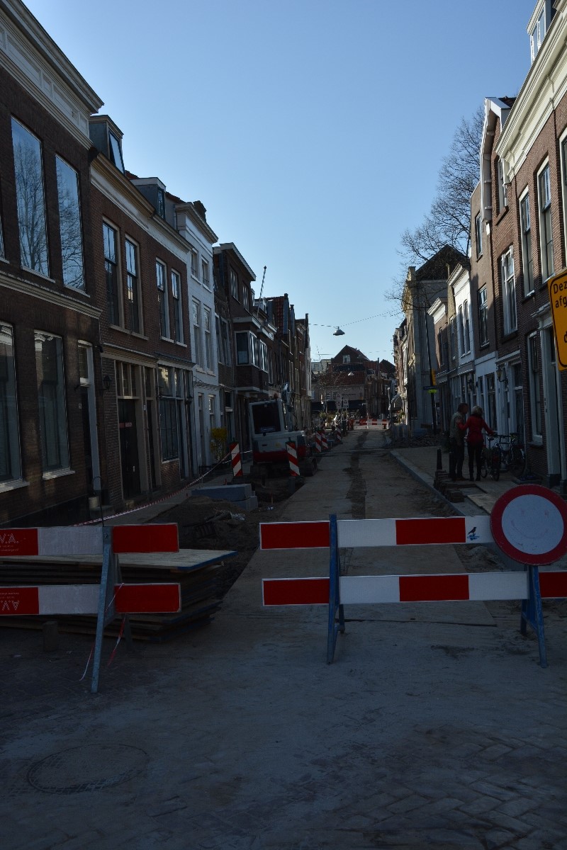 OPengebroken straat 